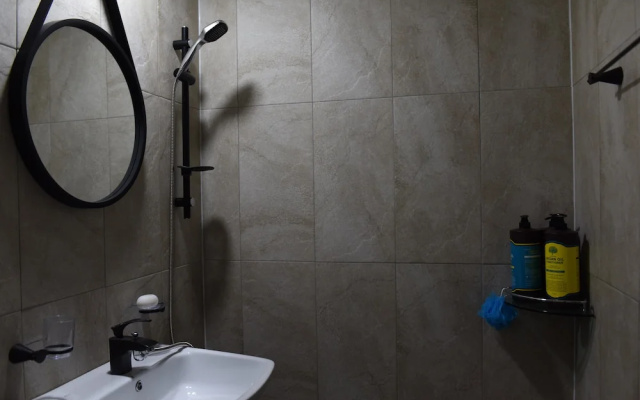 We Home Guesthouse - Hostel