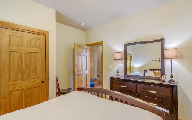 Beaver Lodge 5 Bedroom Cabin