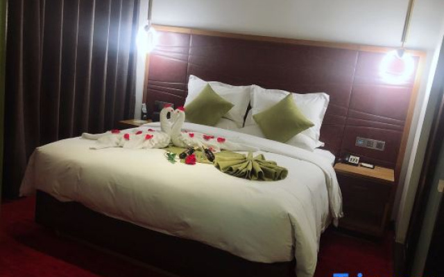 Noble Light Luxury Hotel