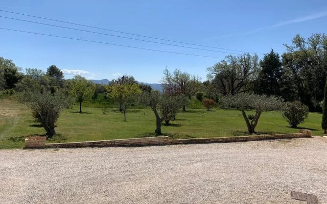 Studio au Pied de la ste Victoire