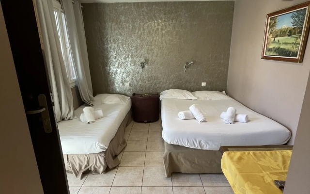 Hotel Les Cigalons