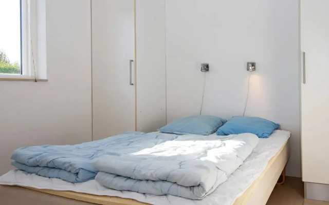10 Person Holiday Home in Grenaa-by Traum