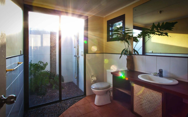 Namuka Lagoon Bay Resort