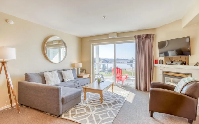 Birds Nest Suite