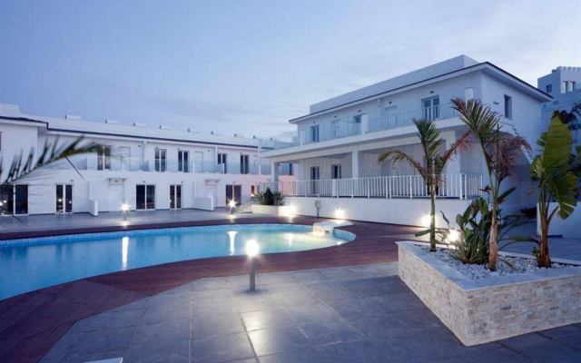 High View Gardens Residence