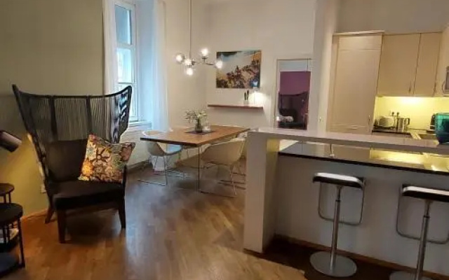 Apartment Inner City