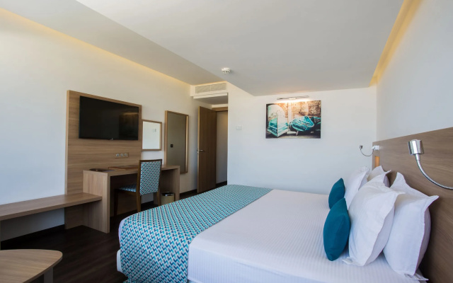 Fredj Hotel and Spa