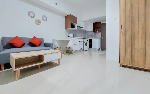 Homey And Cozy Stay 1Br Tamansari Bintaro Mansion Apartment