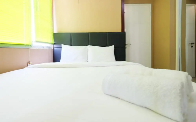 Luxurious Bassura City Apartment with Mall Access