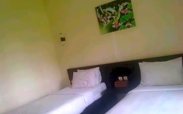GONDANG1 beach hotel