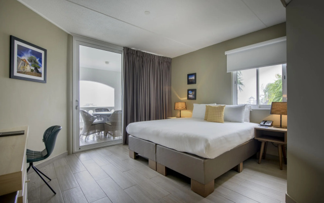 Avila Beach Hotel