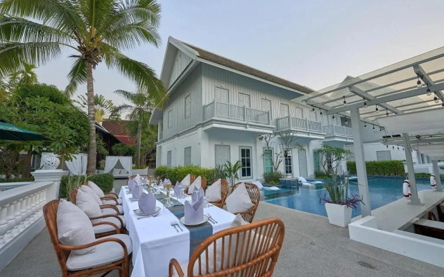 Ban Lao Hotel