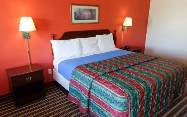 Motel 6-Saint Robert, MO