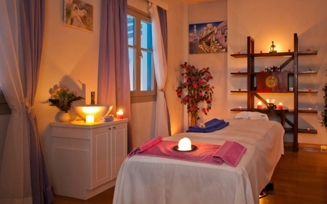 Aegialis Hotel & Spa