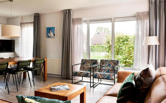 Beautiful Holiday Home in Earnewald with Wellness