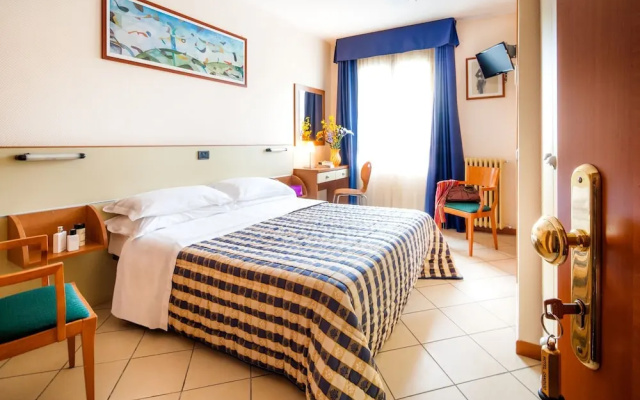 Hotel Candido