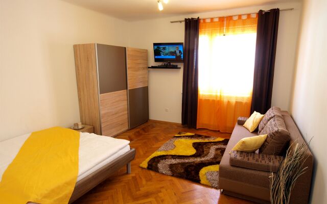 Апартаменты CheckVienna – Apartment Kroellgasse комната для гостей