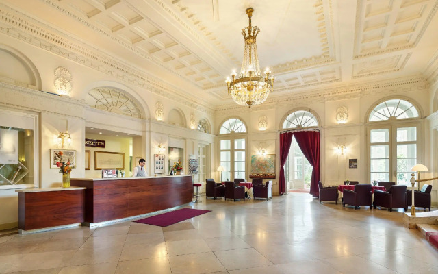 Austria Trend Hotel Schloss Wilhelminenberg