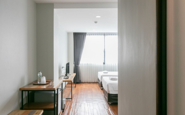 Zleepmotion Bangkok Hotel By Zuzu