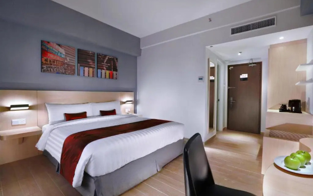 Superior Double room (full double bed) · Hotel NEO+ Penang by ASTON — photo 3