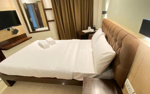 Hotel Plaza Heights by Rak Rooms, Mangaluru