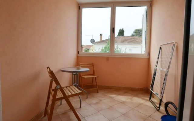 Spacious Apartment With Loggia