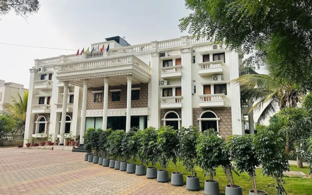 Hotel Kailas Residency By Knight Hotel