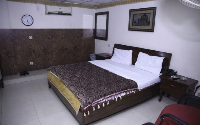 Mars Hotel