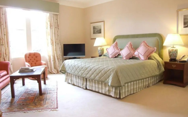 Kinloch House