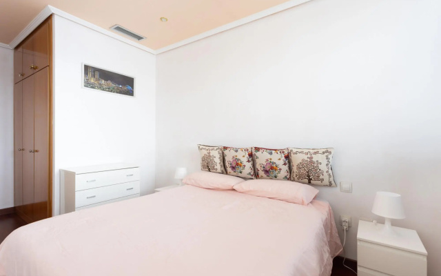 Home2Book Stunning View Apart Floor 25 Santa Cruz