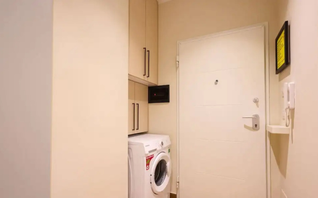 Grandstay Urban Eight