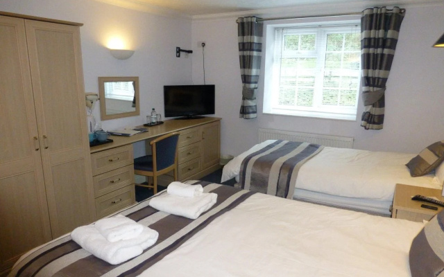 Lyncombe Lodge Hotel