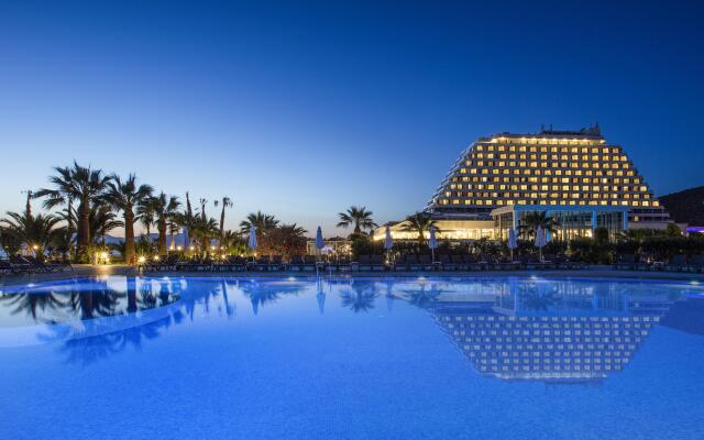 Отель Palm Wings Ephesus Beach Resort Торбали вид на фасад
