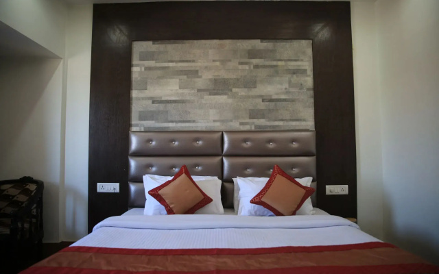 Hotel City Heart by OYO Rooms
