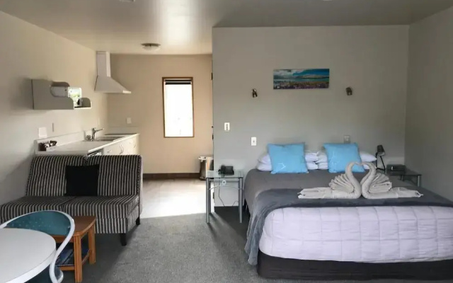 Jade Court Motor Lodge