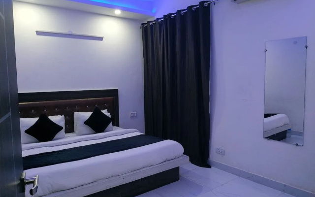 The Signature Hotel Noida