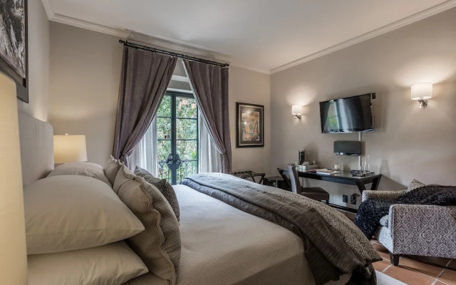 Artesana – Privately Owned Rosewood Residence