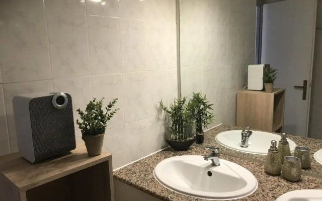 App. 62m² piscine & parking