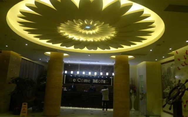 Motel 168 Fuyang Yingzhou Middle Road Branch