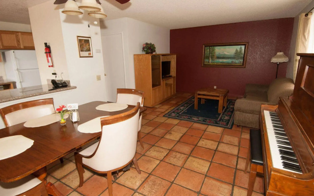 Sunnyvale Garden Suites Hotel