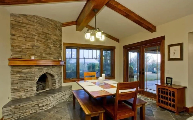 Majestic Carefree Home By Signature Vacation Rentals
