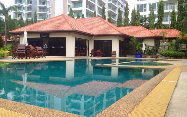 Majestic Residence Pattaya by 38 0