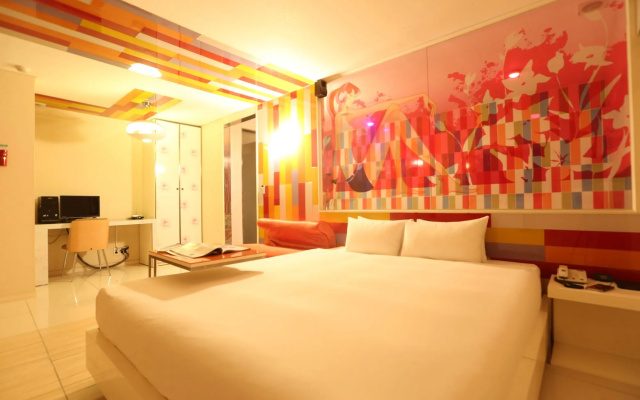 Business Joy Hotel