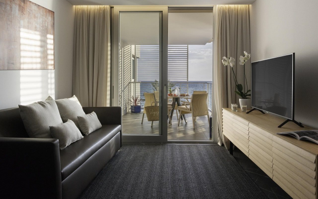 Pure Salt Residences
