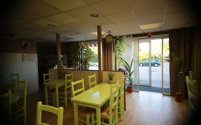 Fasthotel Nîmes