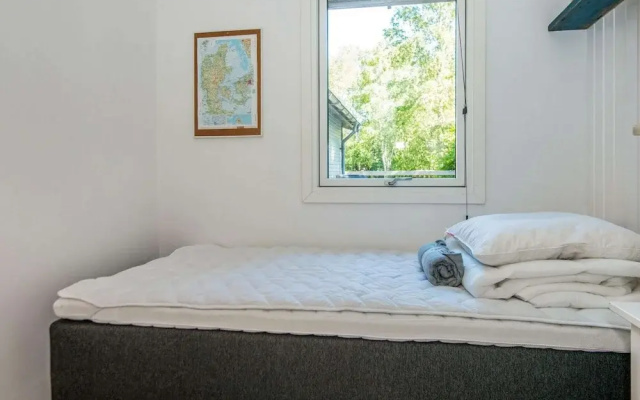 5 Person Holiday Home in Grenaa