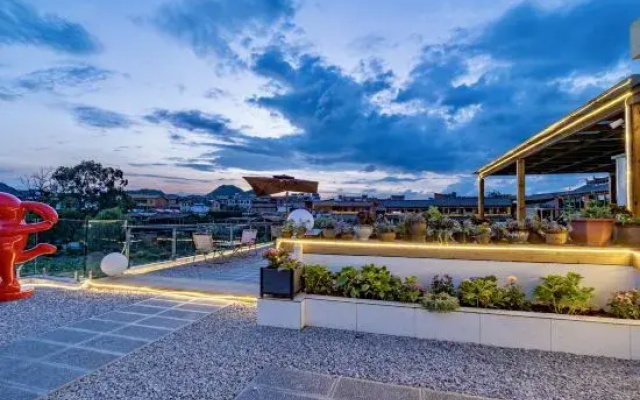 Puzhehei Shanhe Lakeview Boutique Hotel (Puzhehei Scenic Area)