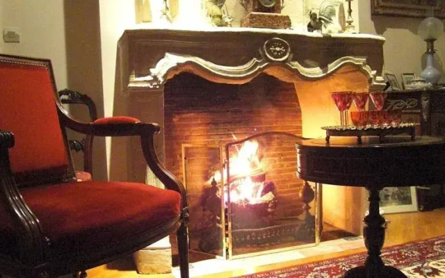 Le Tardif, Noble Guesthouse