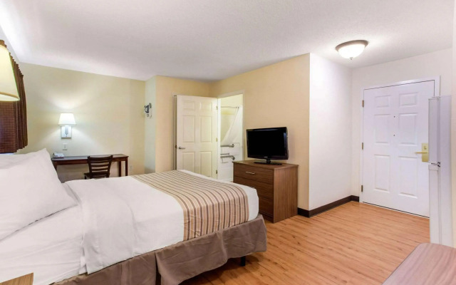 Studio 6 Extended Stay - Myrtle Beach, SC