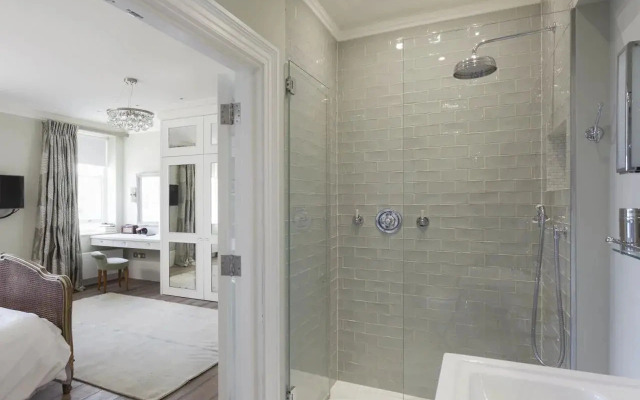 Veeve Townhouse West London